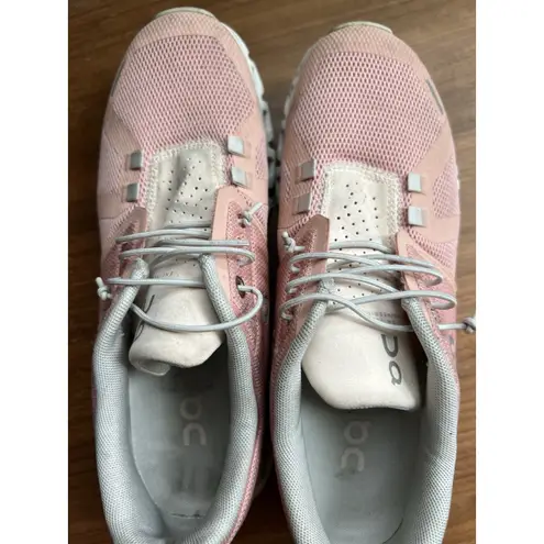 ON Women's Cloud 5 Sneakers Size 7.5 Pink