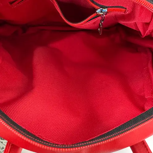 Cruella de Vil Villains Modern Masterpiece Rebel heart Shoulder Bag Red