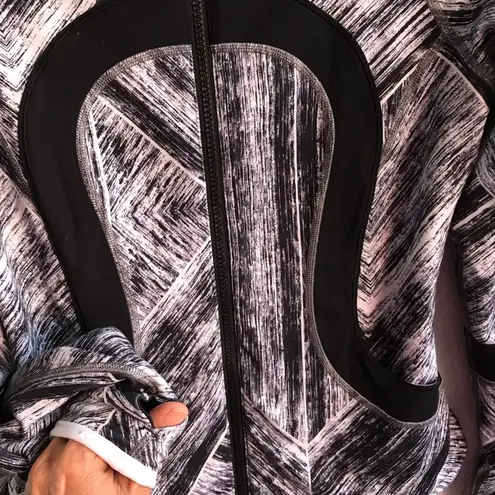Lululemon  reversible Jacket thumbnail 3