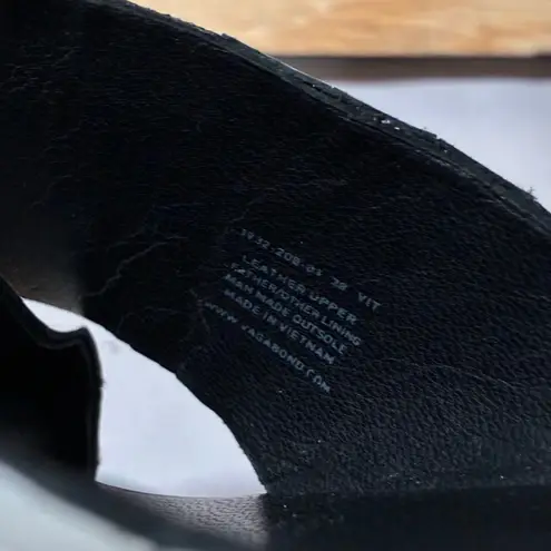 Vagabond White Croc Embossed Platform Block Heel Mules Sandals Women's 38 (US 8)