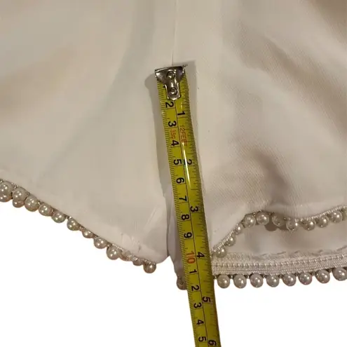 Women's Boy Ivory Chino Shorts M Pearl Trim Casual Size M