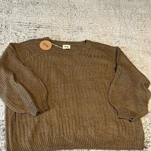 BiBi Boutique sweater with balloon sleeves in size L NWT Tan Size L