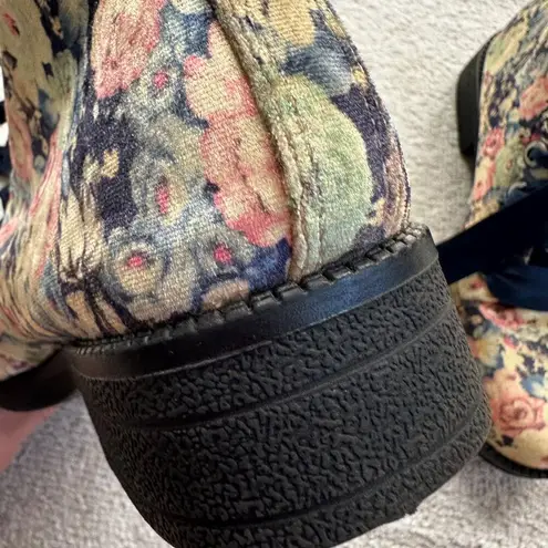 Dirty Laundry Velvet Floral Pattern Moto Boots Ribbon Laces Sz 7.5