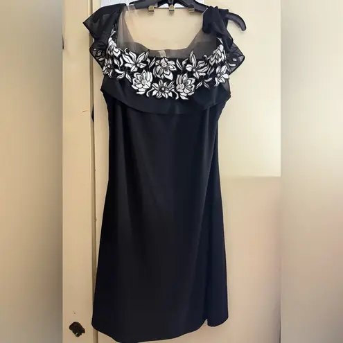 Prelude‎ Elegant Black and White Floral Cocktail Dress Size M