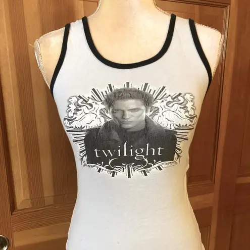 Extremely RARE Collectors Original 2008 Twilight Saga “Edward Cullen” Tank Blue Size M