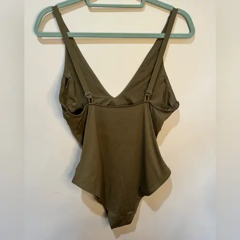 Everlane  One Piece V Neck Swimsuit Olive Green Sz M