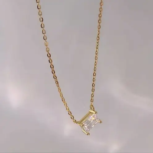 Boutique NEW Minimalist Gold Necklace with Simulated Diamond Emerald Cut Pendant, 16-18”
