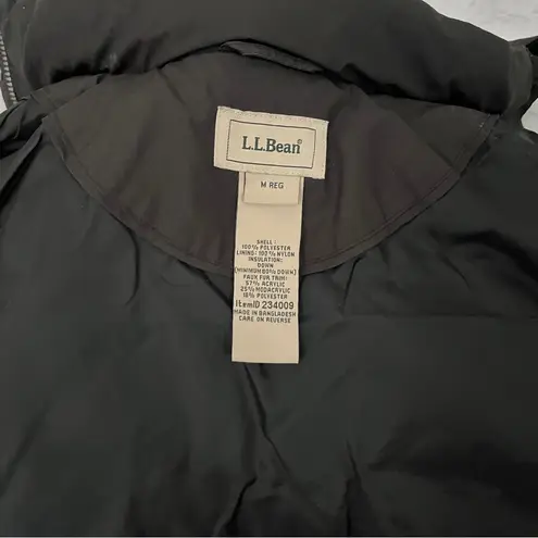 LL Bean Black Hooded Puffer Coat, Size M Size M