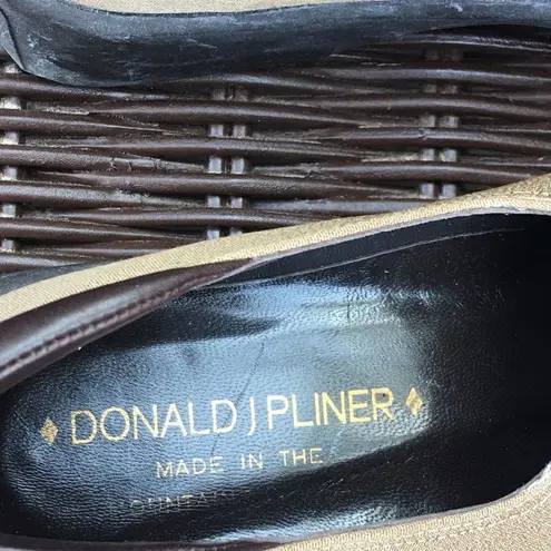 Donald Jeans Pliner metallic platform shoes 6M Tan Size 6