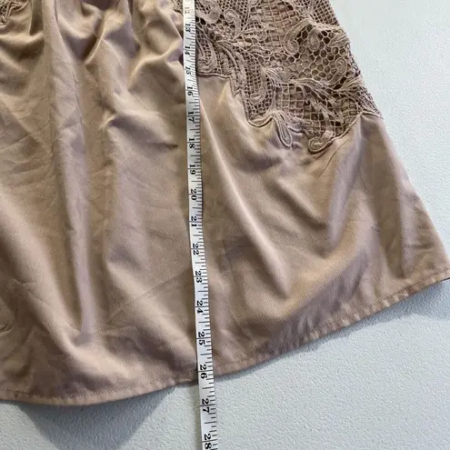 Chelsea 28 Dusty Pink Sleeveless Lace Blouse Womens Size M Back Buttoned Top