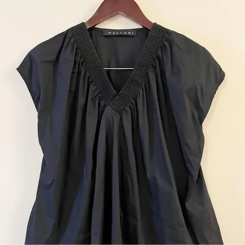 Malloni Black Cap Sleeve Open Wrap Front Blouse Made in Italy Size 40/US 4