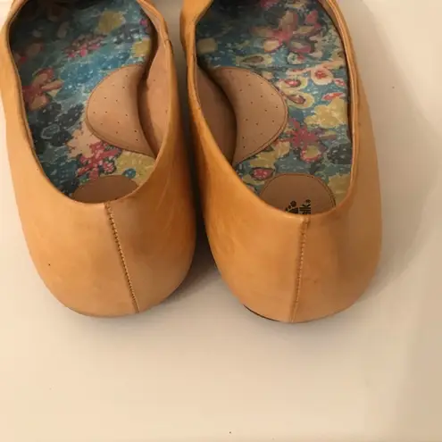 Softwalk Slipon Flats