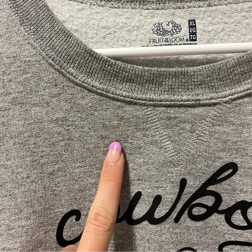 Cowboy Take Me Away Grey Crewneck Sweatshirt Gray Size XL