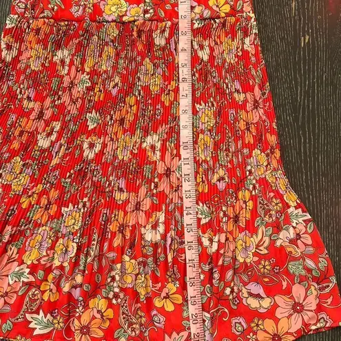 Status by Chenault Women's XL Red Floral Pleated Short Mini Skirt