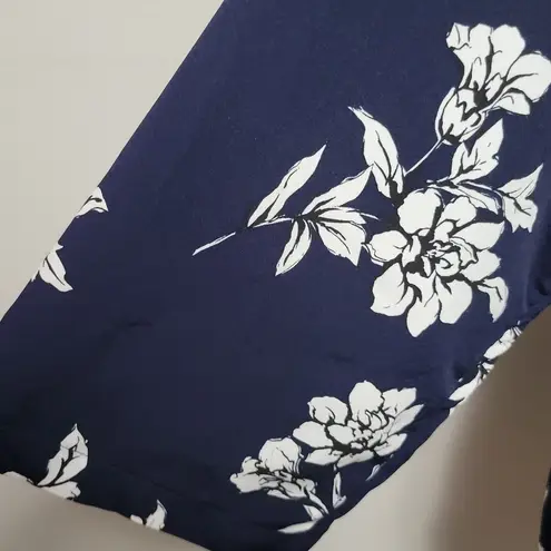 Active USA  navy floral belted kimono size small