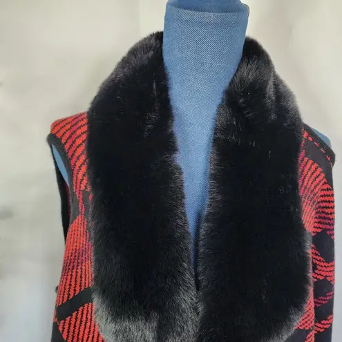 Northern Angel Black Red Vest Cape with Faux Fur and Fringe NWT Size undefined