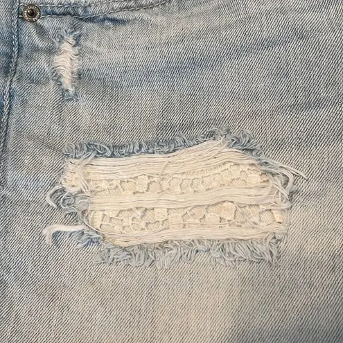 Mudd  size 7 distressed denim shorts fab with cowboy boots or flip flops EUC