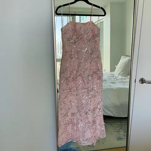 Elliatt NWT Regina Floral Sequin Sleeveless Trumpet Gown