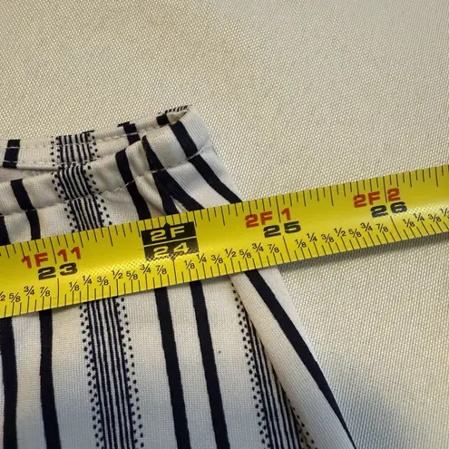 Indigo Rose Womens Black/White Stripe Pocket Zipper Front Sleeveless Top 2X # White Size XXL