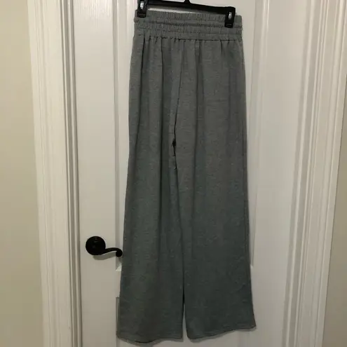 Commense Women's Wide Leg Sweatpants Relaxed Fit Drawstring Gray Size Medium NWT