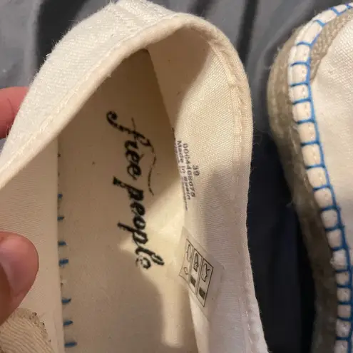 Free People  Surfside Canvas Mary Jane shoes size 39/9
