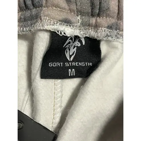 Goat Strength Sweat Shorts Womens Size M Green Brown Camo Print Pockets NWT Size M