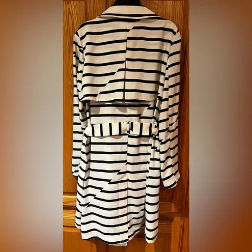 Madewell  Parcel Ivory with Black Stripe Double-Breasted Trench Coat Size Medium