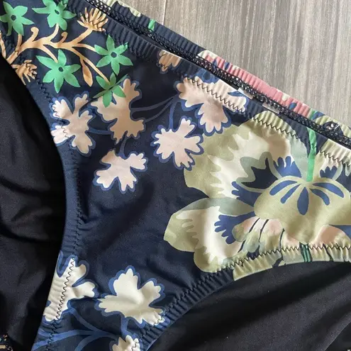 J.Crew  navy floral bikini bottom Size Medium