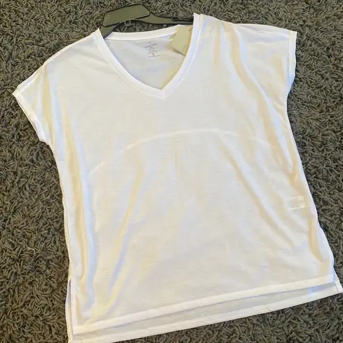 Sweaty Betty NWT  Tee