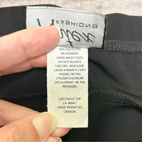 Artex Fashion Black Pull On Buckle Cargo Cropped Jogger Pants Stretch NWT Small