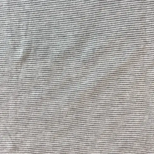 Roma Short Sleeve Tee Shirt Embroidered Stripes crew Neck size Large Gray