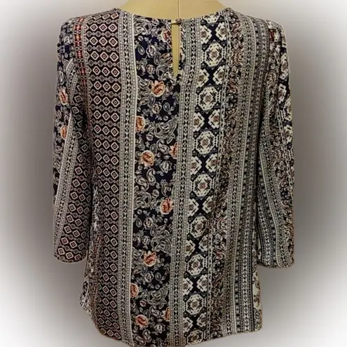 Alya Top floral print top Size XS from Francesca’s Excellent condition