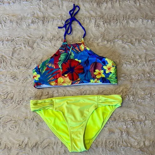 Hot Water Bikini size M top