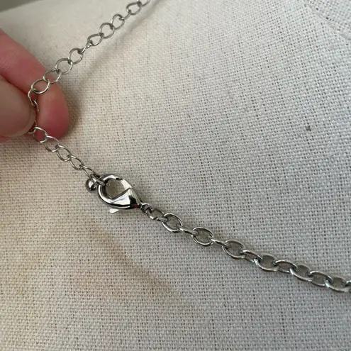 Versona NWT  White Yellow Stripe Cabochon Silver Tone Adj Necklace