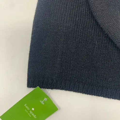 Kate Spade  Pom Pom Black‎ Taxi Beanie Hat