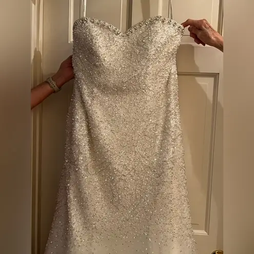 Galina Signature Ivory Wedding dress Size 18W