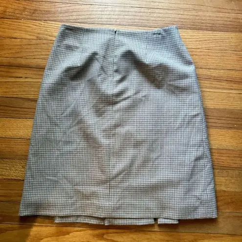 Petite Sophisticate Pleated Wool Blend Skirt – Gray, Size 2