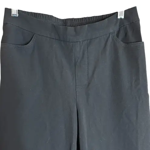 Isaac Mizrahi Live Black Pull On Style dress pants with pockets