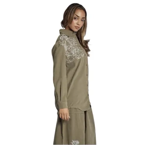 NWT! NATIVE YOUTH Shirt Army Green Embroidered Shirt size XS