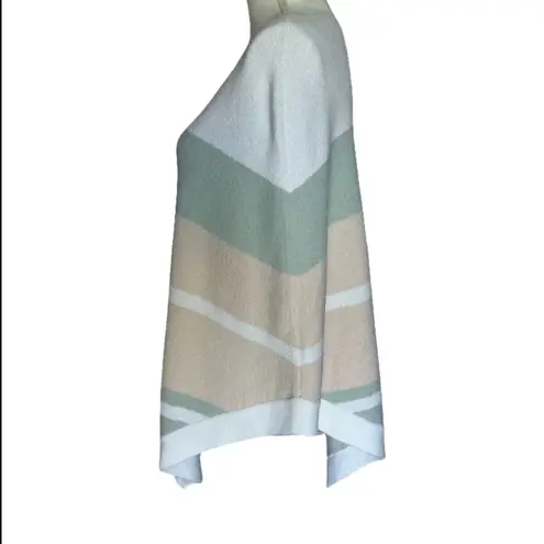 Barefoot Dreams CozyChic Ultra Lite Ocean Breeze Poncho