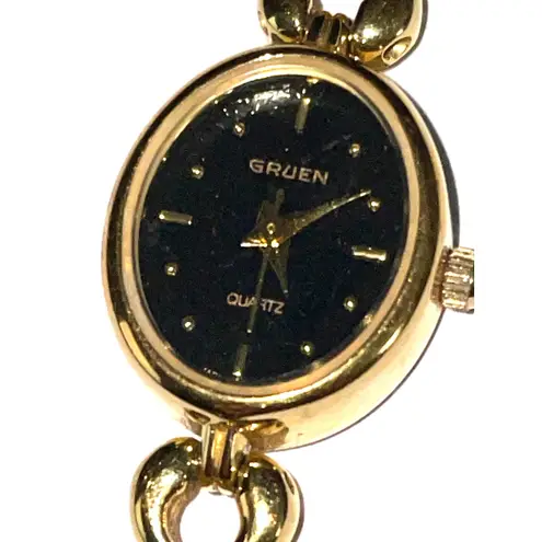 Gruen Quartz Gold Tone Wrist Watch Bracelet