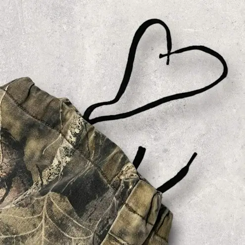 Realtree ★ Style Camouflage Women’s Hunting Cargo Pants by MossyOak ★