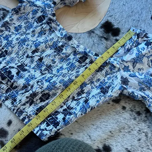 MISA Los Angeles Blue Floral Abbey Smocked Crop Top Size Medium