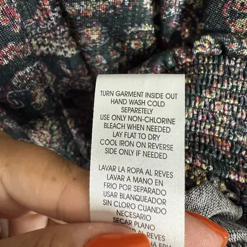 Democracy NWOT Paisley Print Metallic Long Slevees Elasticized Blouse Size 2X