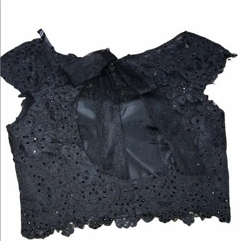 Sherri Hill  size 2 gorgeous 2 piece lace & floral skirt set- Homecoming,Prom