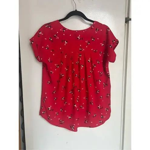 Pleione Red Floral Short Sleeve Blouse Woman’s Size Small