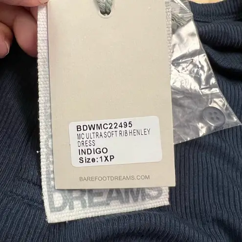 Barefoot Dreams Malibu Collection
Ultra Soft Henley Dress Indigo Color
Size 1XP