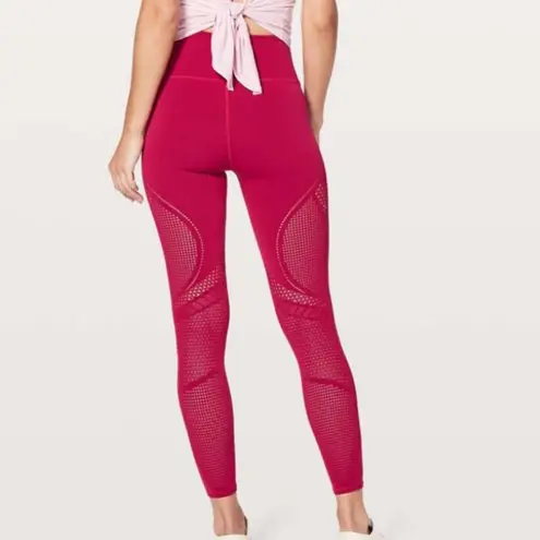 Lululemon  Reveal Tight Interconnect Ruby Red - Image 2