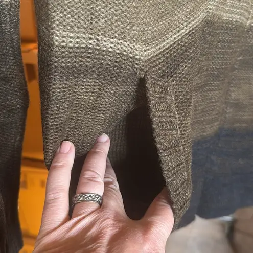 Field & Stream  Brown Ombré Knit Sweater Cardigan Size Small Oversized - Image 3