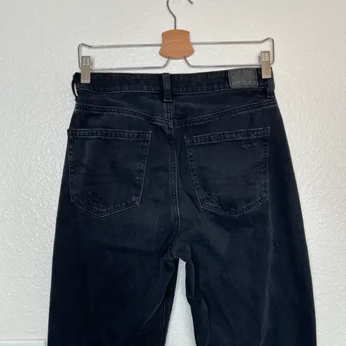 American Eagle black straight mom jeans size 6 long